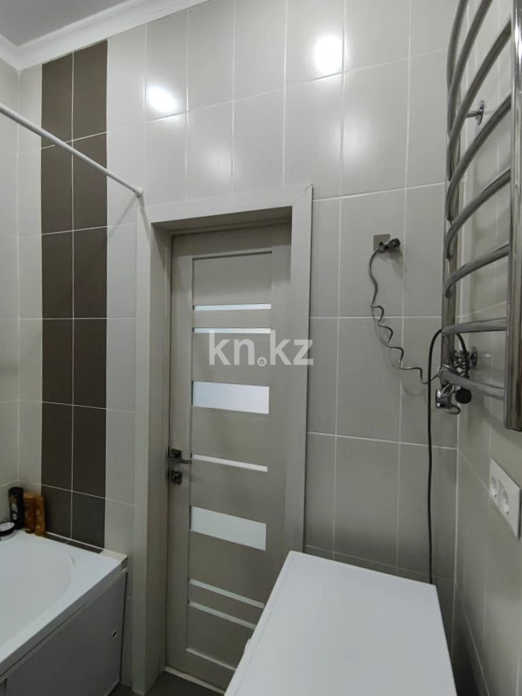 Продажа 2-комнатной квартиры, 63.4 м² в Караганде - фото 24