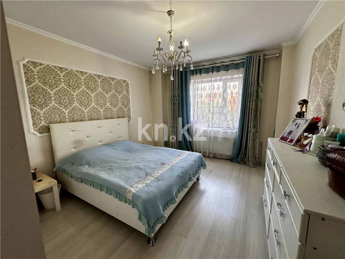 Продажа 3-комнатной квартиры, 90 м², пр. Шахтеров - Продажа  трехкомнатных квартир в Караганде фото 9 из 17