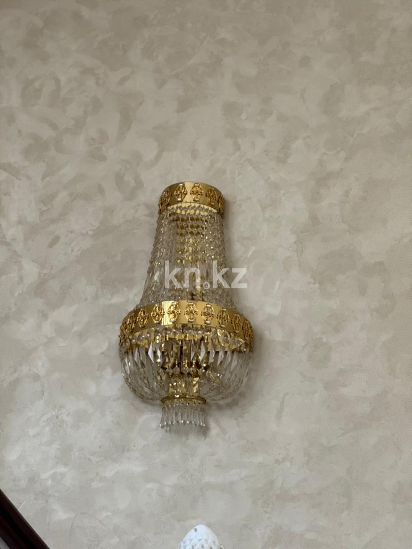 Продажа 5-комнатного дома, 300 м², ул. Космонавтов - Продажа домов, коттеджей в Караганде с фото фото 28 из 33