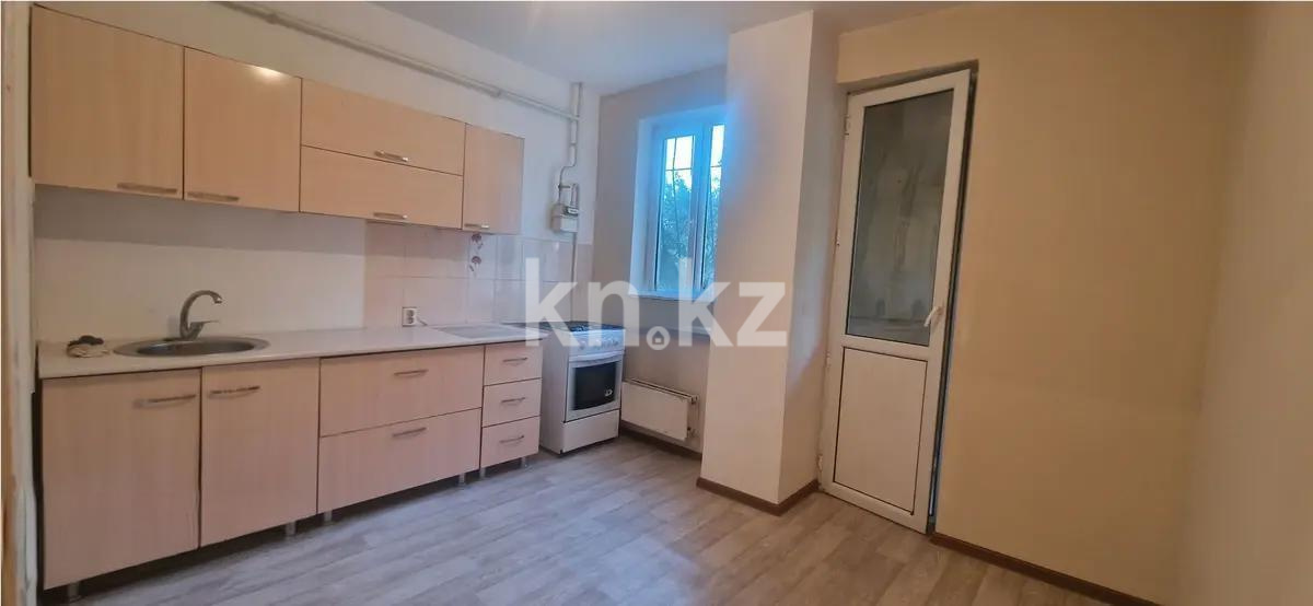 Продажа 1-комнатной квартиры, 35 м², мкр-н Кокжиек, дом  13 в Алматы - фото 2