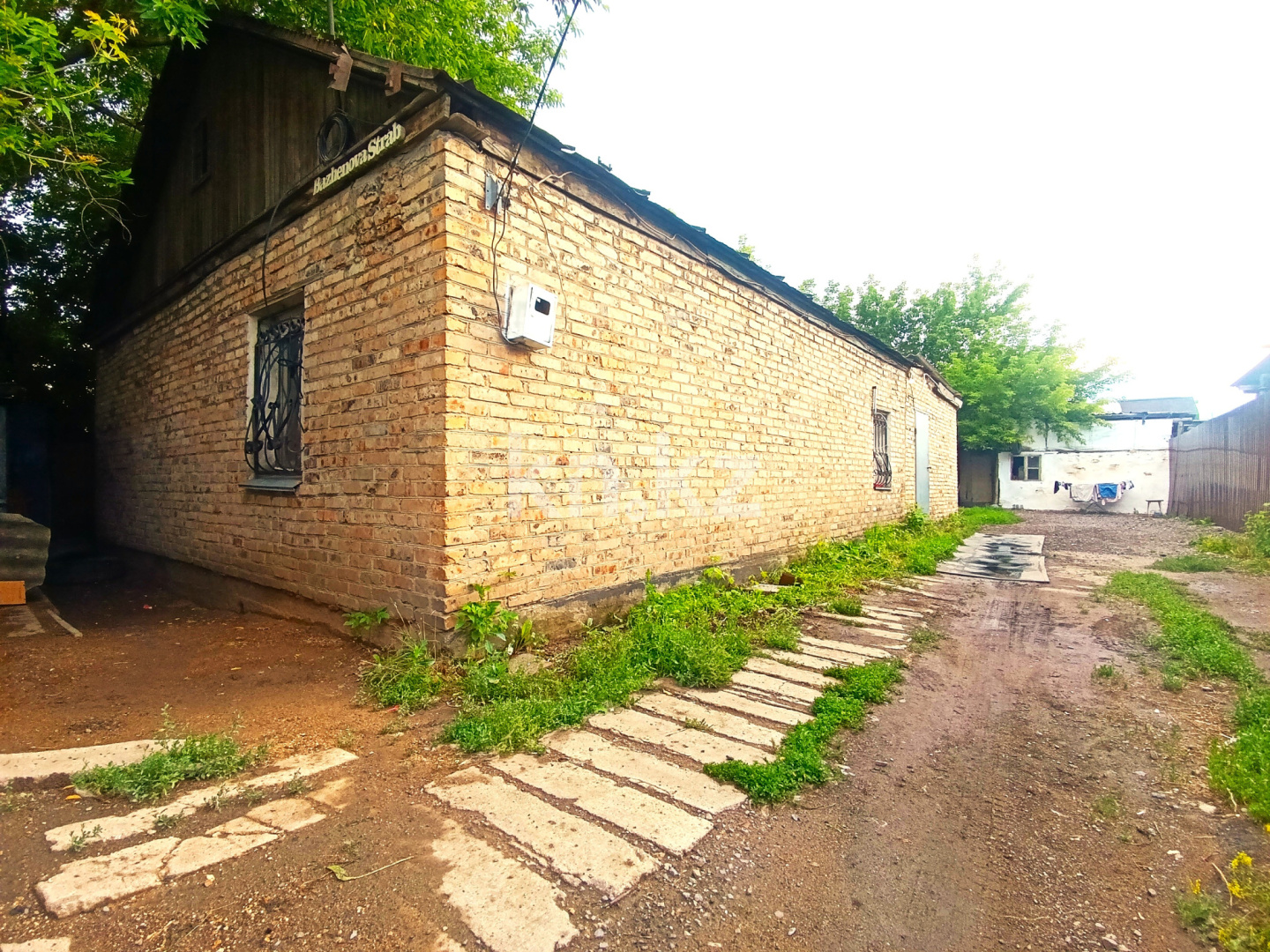 Продажа 4-комнатного дома, 85 м², ул. Баженова - Продажа домов, коттеджей в Казахстане фото 1 из 17