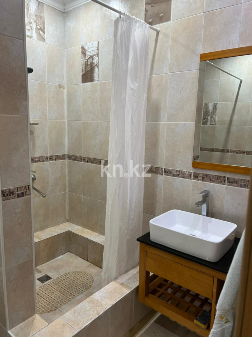 Аренда 1-комнатной квартиры, 60 м² в Астане - фото 6