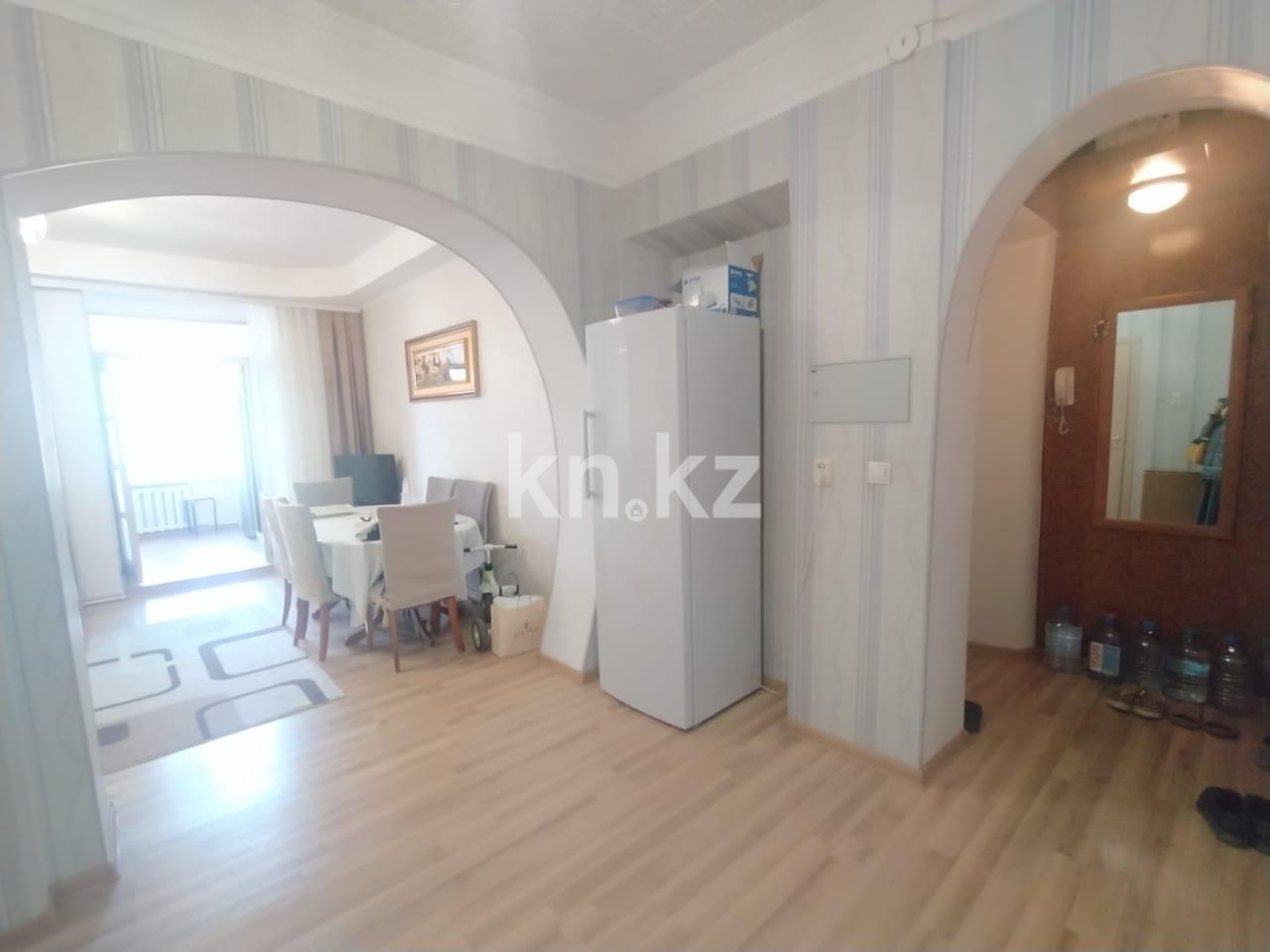 Продажа 3-комнатной квартиры, 83 м², ул. Терешковой - Продажа квартир в Караганде фото 26 из 32