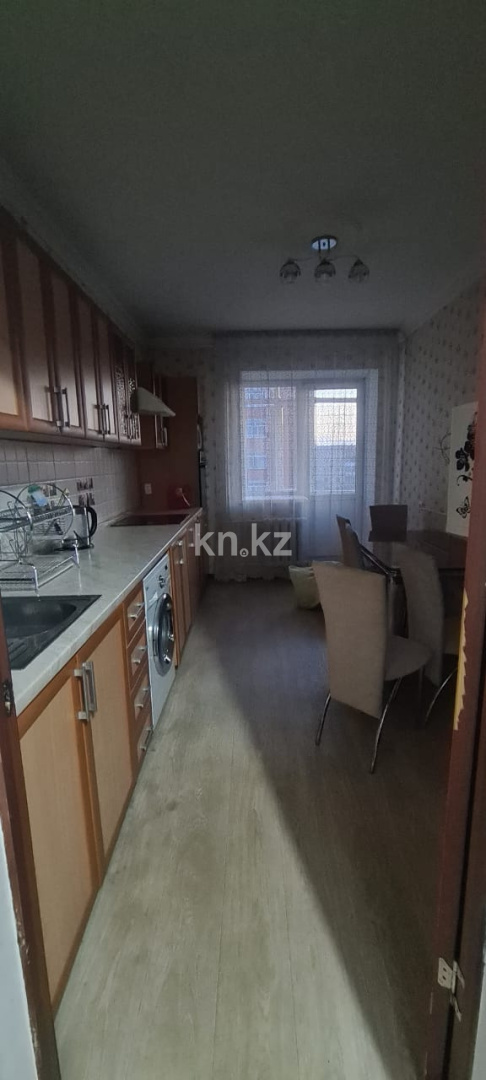 Аренда 3-комнатной квартиры, 96 м², Кудайбердиулы, дом  22 - ул. Манаса - Аренда жилой и коммерческой недвижимости в Астане фото 1 из 5