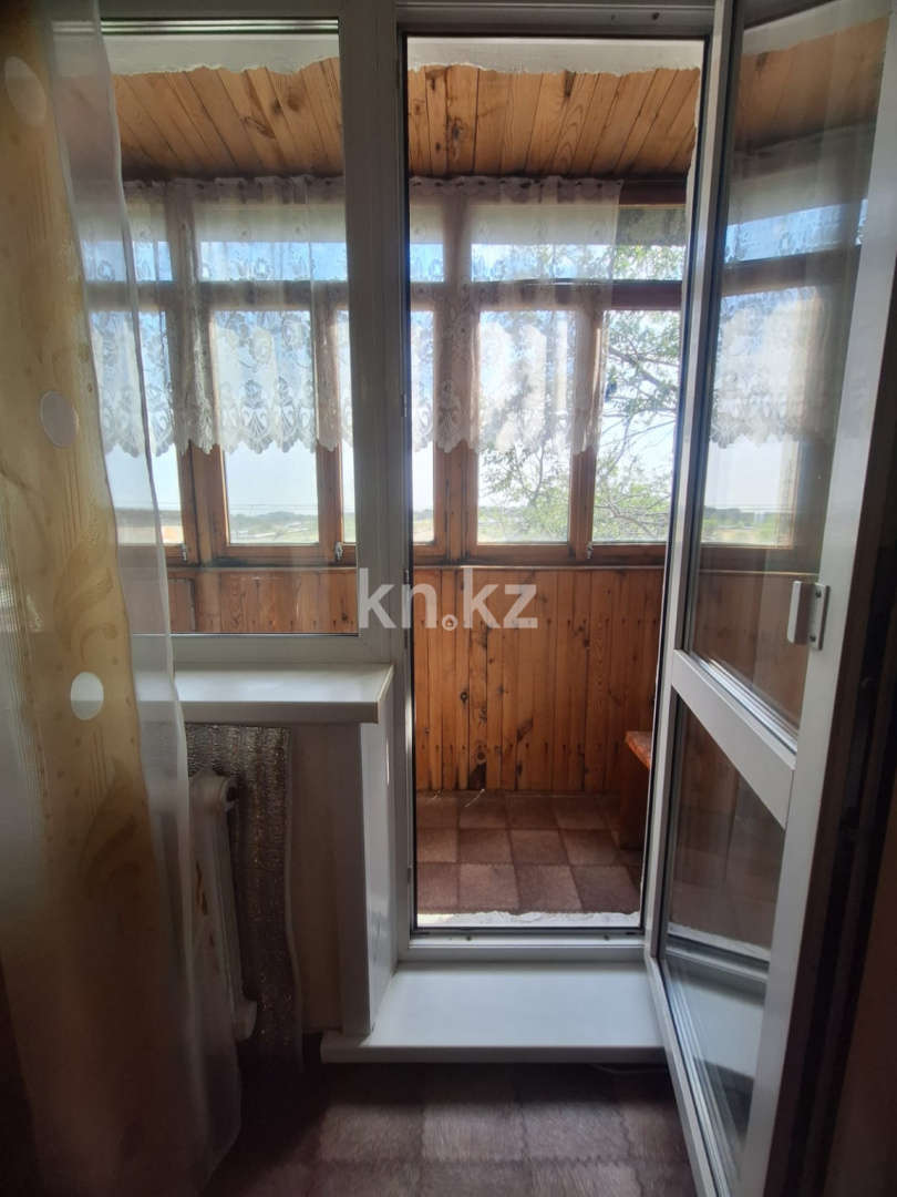 Продажа 2-комнатной квартиры, 47 м², мкр-н 14, дом  13 в Караганде - фото 18