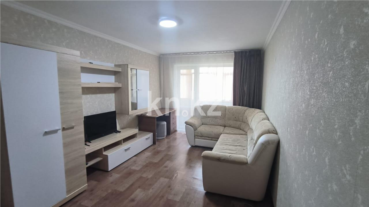 Продажа 1-комнатной квартиры, 35 м², ул. Университетская - Продажа квартир в Караганде с фото фото 1 из 10
