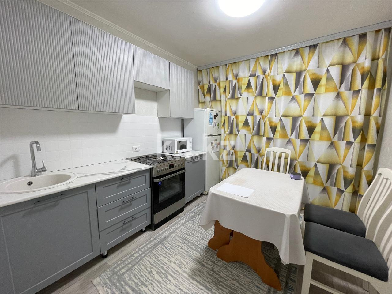 Продажа 3-комнатной квартиры, 66 м², мкр-н Степной-4 - Продажа  трехкомнатных квартир в Караганде фото 10 из 19