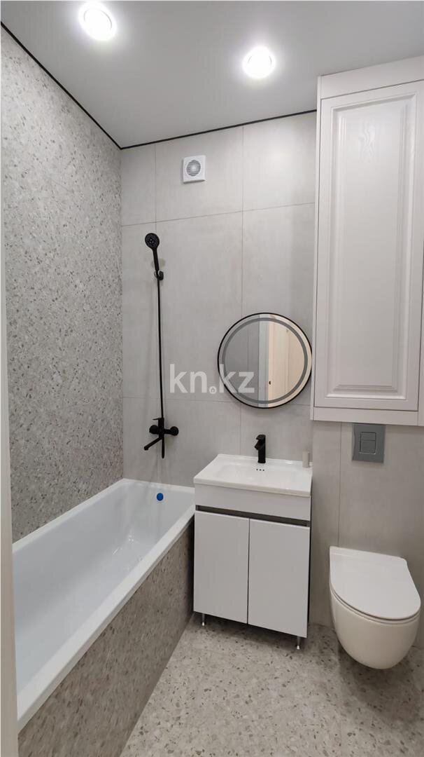 Продажа 2-комнатной квартиры, 63 м² в Караганде - фото 16