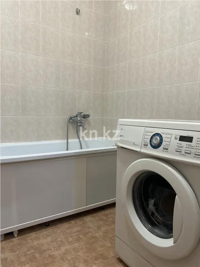 Продажа 1-комнатной квартиры, 26 м², пр. Кошкарбаева, дом  32/4 в Астане - фото 3