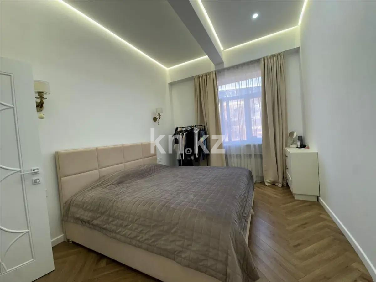 Продажа 3-комнатной квартиры, 65.3 м², ул. Омаровой, дом  25/1 в Алматы - фото 2