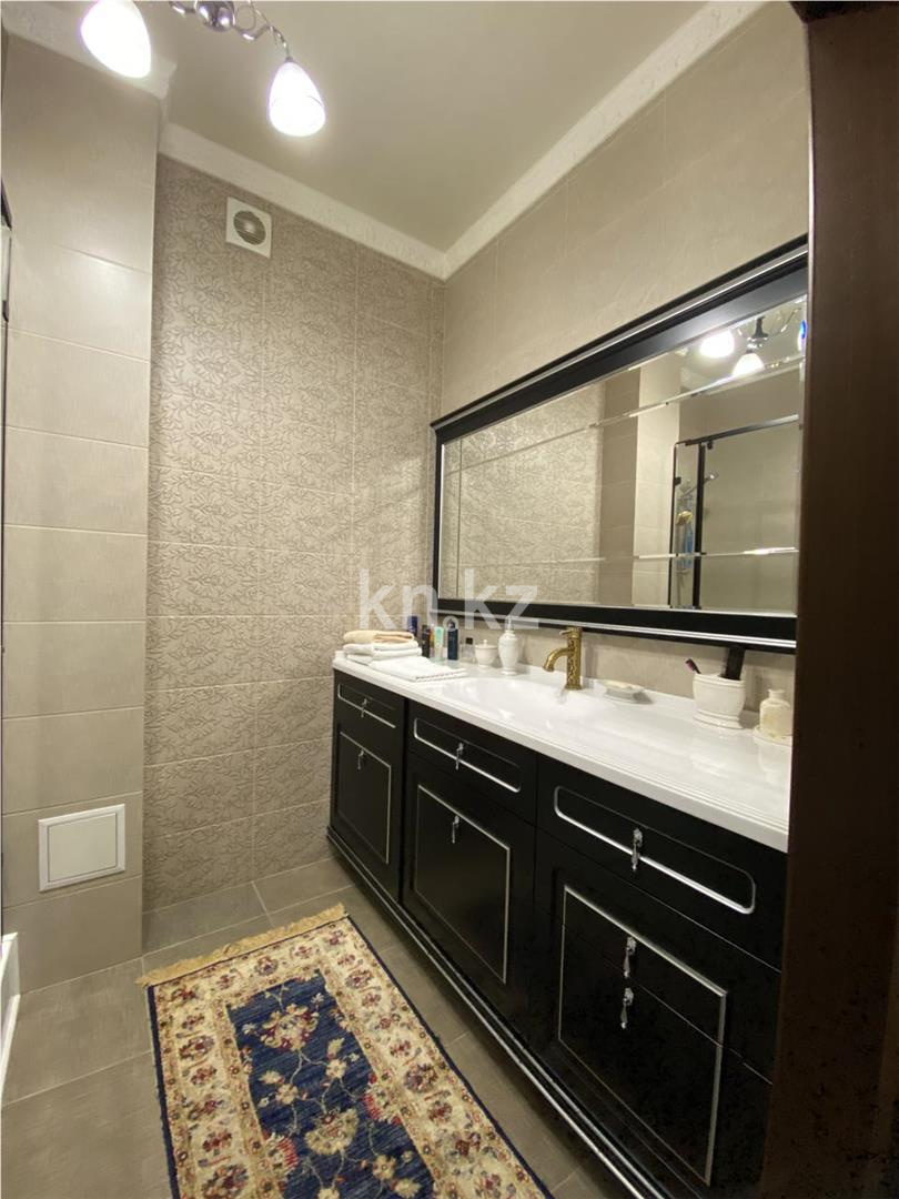 Продажа 3-комнатной квартиры, 116 м², мкр-н Алтын Арка, дом  19 - Продажа квартир в Караганде фото 29 из 38