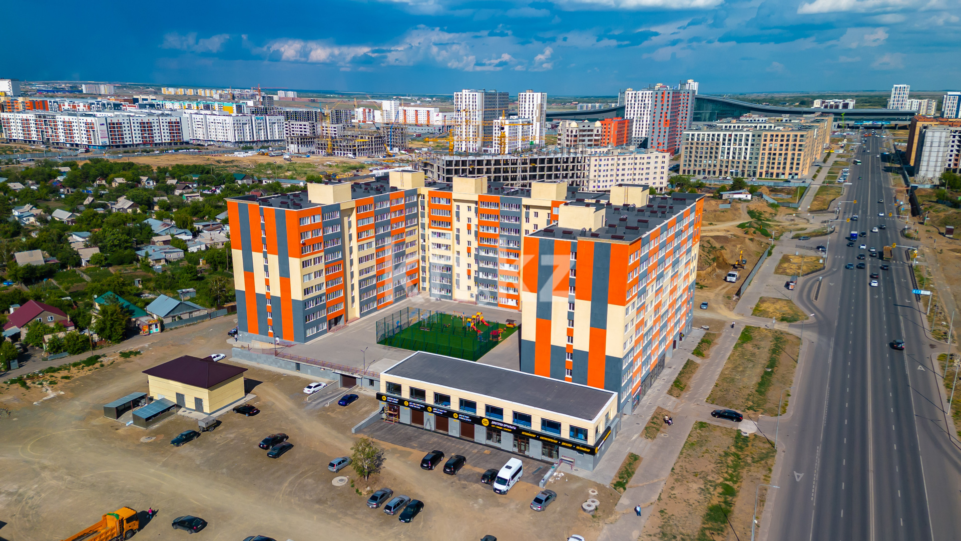 Продажа 1-комнатной квартиры, 40 м², ул. Нажимеденова, дом  19 в Астане - фото 10