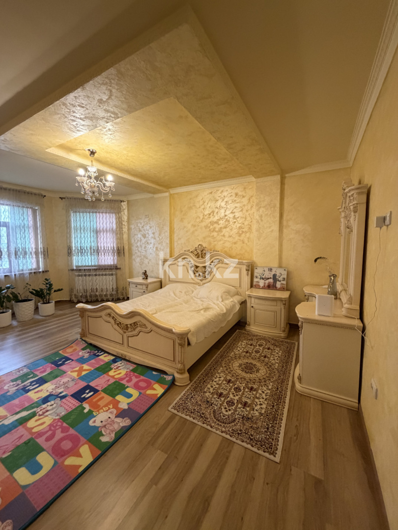 Продажа 8-комнатного дома, 500 м² - Продажа недвижимости в Шымкенте фото 20 из 26