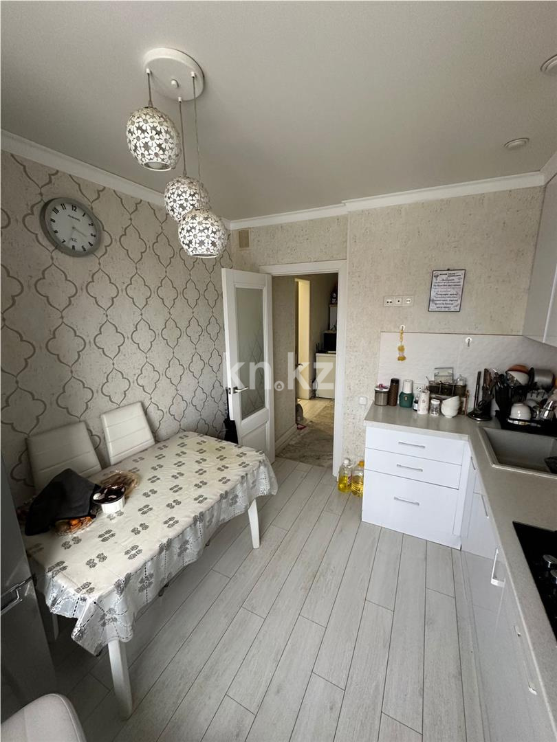 Продажа 4-комнатной квартиры, 78 м² - Недвижимость в Казахстане - страница 17 фото 9 из 15