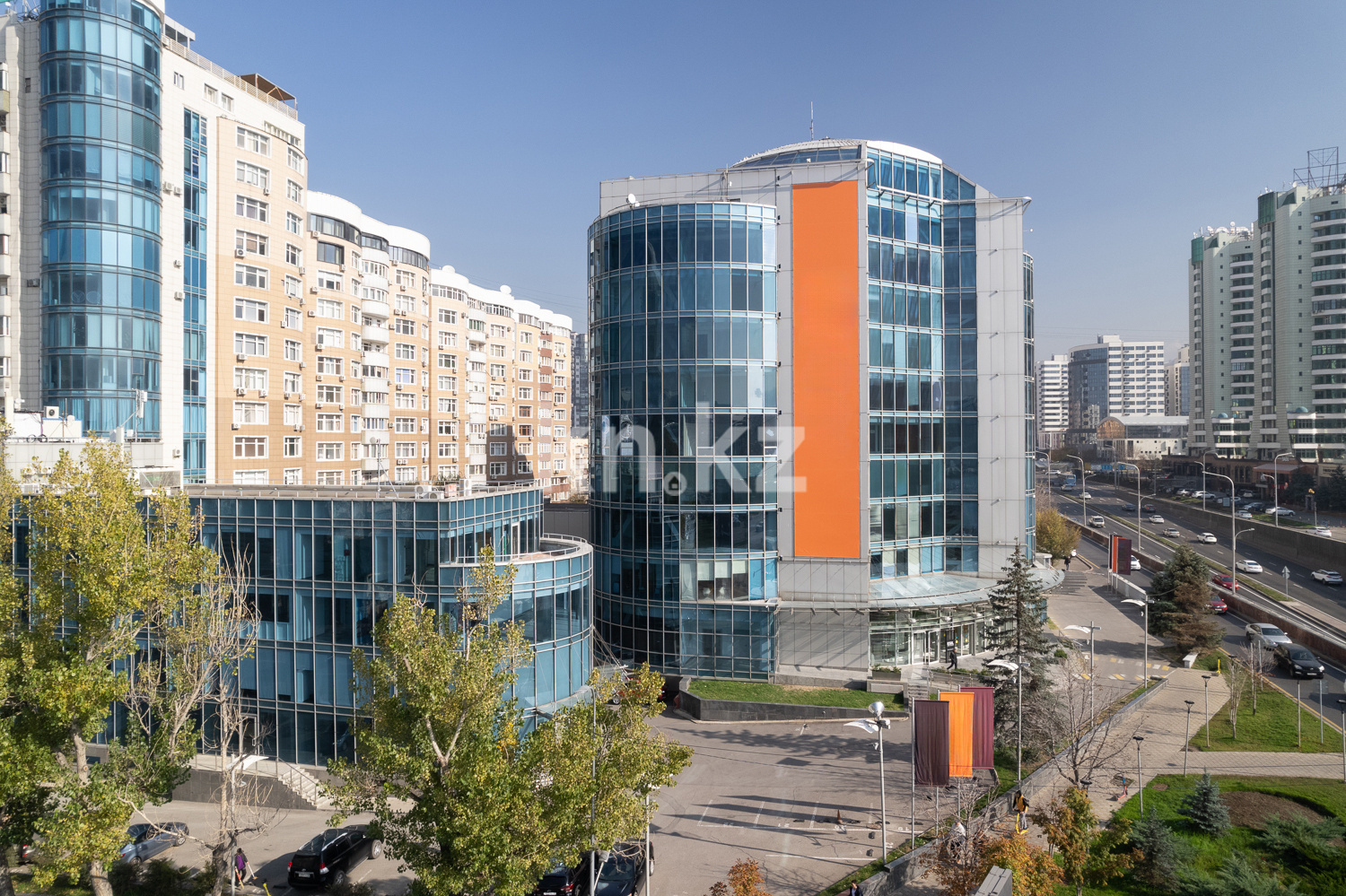 Аренда , пр. Назарбаева, дом  240г - Продажа квартир в Алматы фото 1 из 12