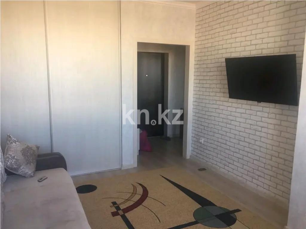 Продажа 1-комнатной квартиры, 39 м², пр. Кошкарбаева, дом  45а - Продажа  однокомнатных квартир в новостройках Астаны без посредников фото 1 из 3