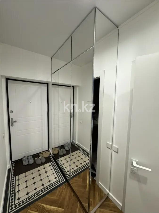 Продажа 2-комнатной квартиры, 66.4 м² в Алматы - фото 3