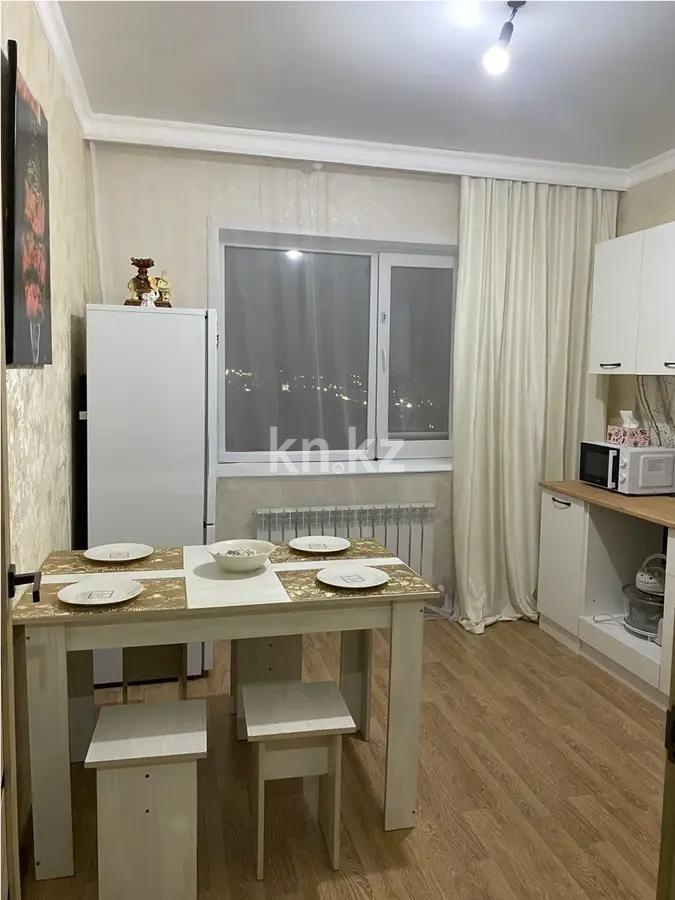Продажа 1-комнатной квартиры, 40 м², ул. Махтумкули, дом  3 в Астане - фото 2