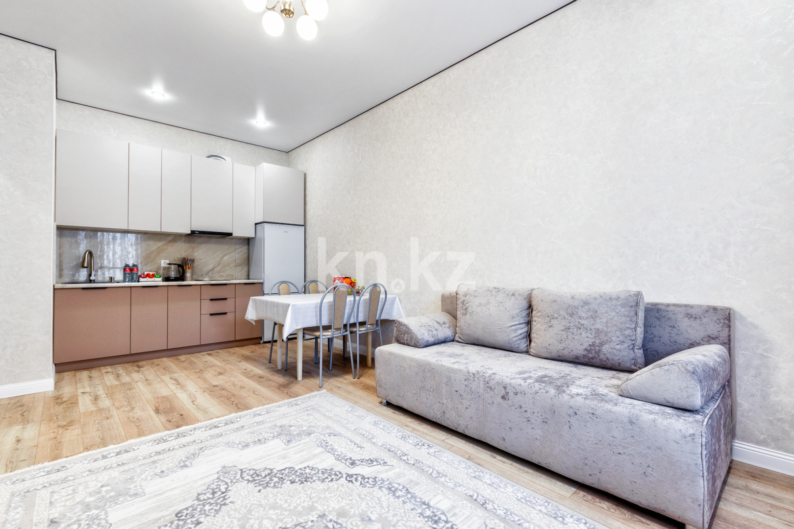 Аренда 2-комнатной квартиры посуточно, 40 м² - Аренда недвижимости в Казахстане - страница 4 фото 4 из 14
