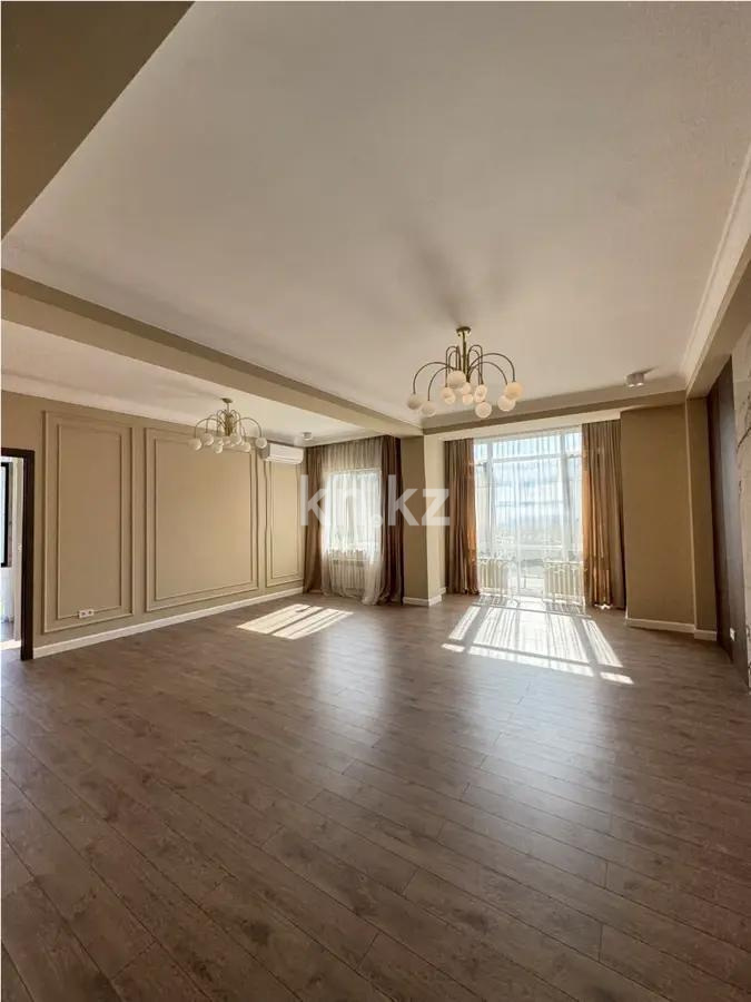 Продажа 3-комнатной квартиры, 140 м², мкр-н Акжар, дом  3/7 - Продажа квартир в Алматы фото 1 из 5