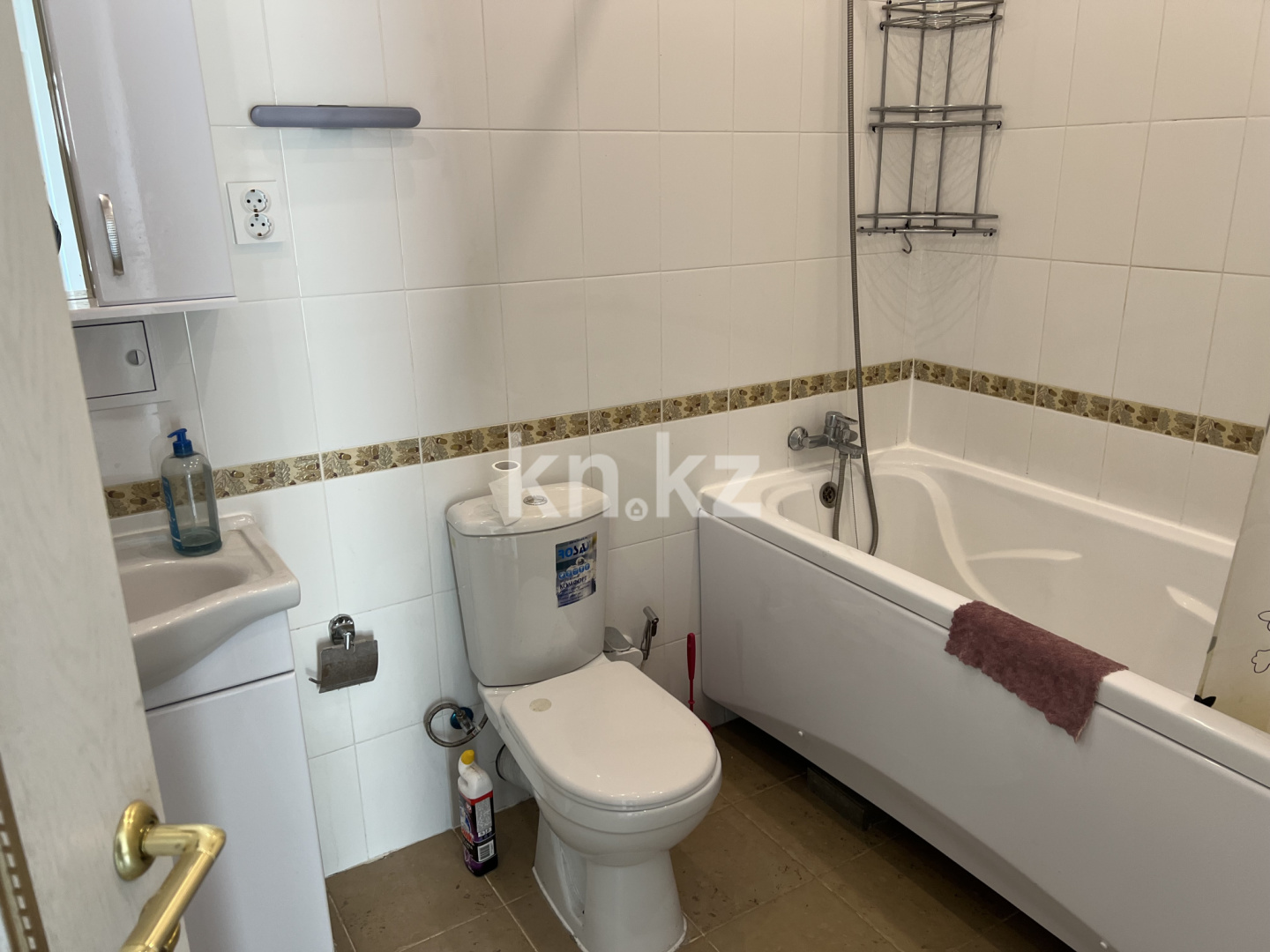 Продажа 5-комнатной квартиры, 175 м² - Продажа пятикомнатных и более квартир от собственников в Алматы фото 11 из 15