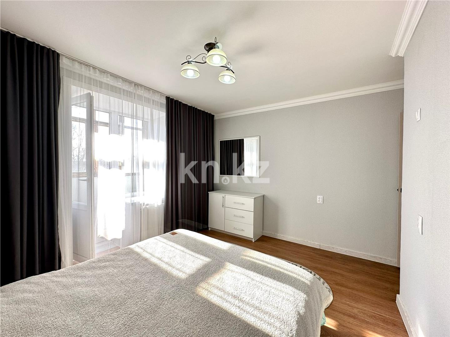 Продажа 3-комнатной квартиры, 61 м², ул. Аманжолова - Продажа квартир в Караганде фото 7 из 15