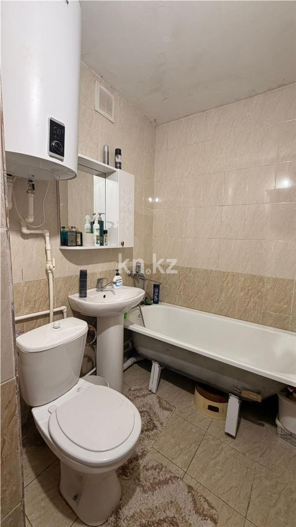 Продажа 1-комнатной квартиры, 36 м², 12 мкр. в Караганде - фото 5