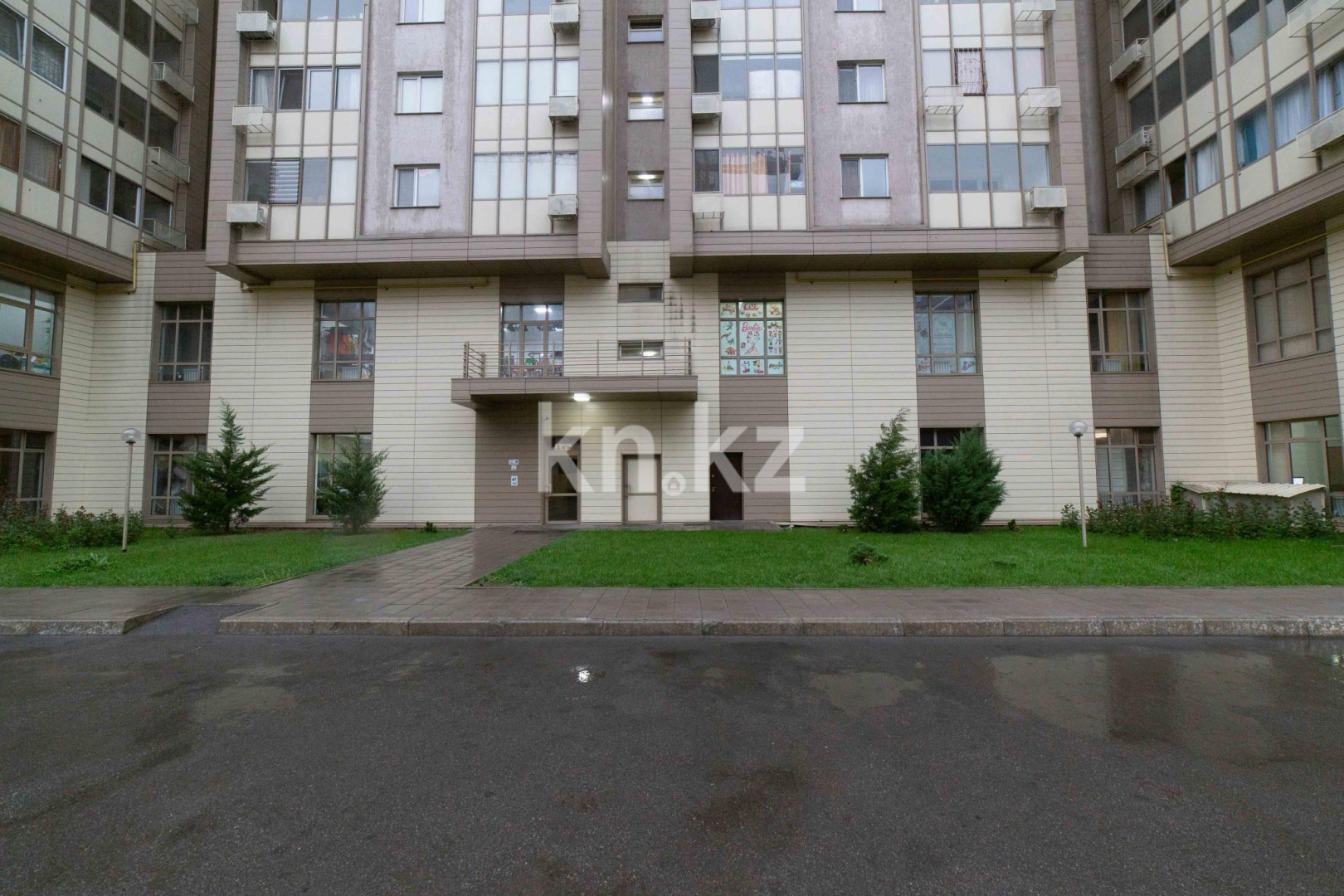 Продажа 2-комнатной квартиры, 45 м², мкр-н Аксай-5, дом  25 в Алматы - фото 11