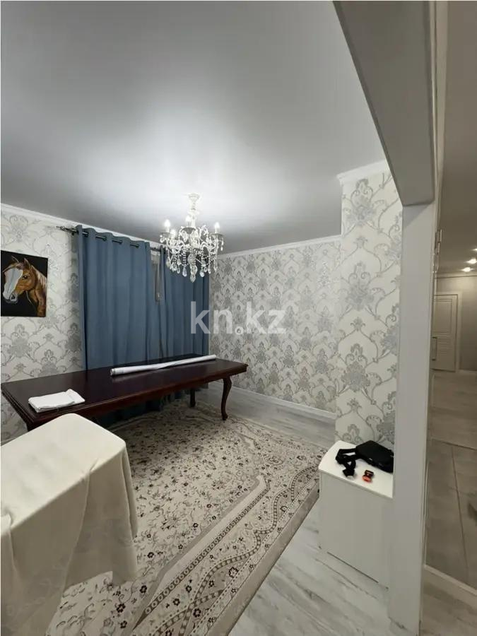 Продажа 4-комнатной квартиры, 78 м², ул. Укели Ыбырай, дом  4 в Астане