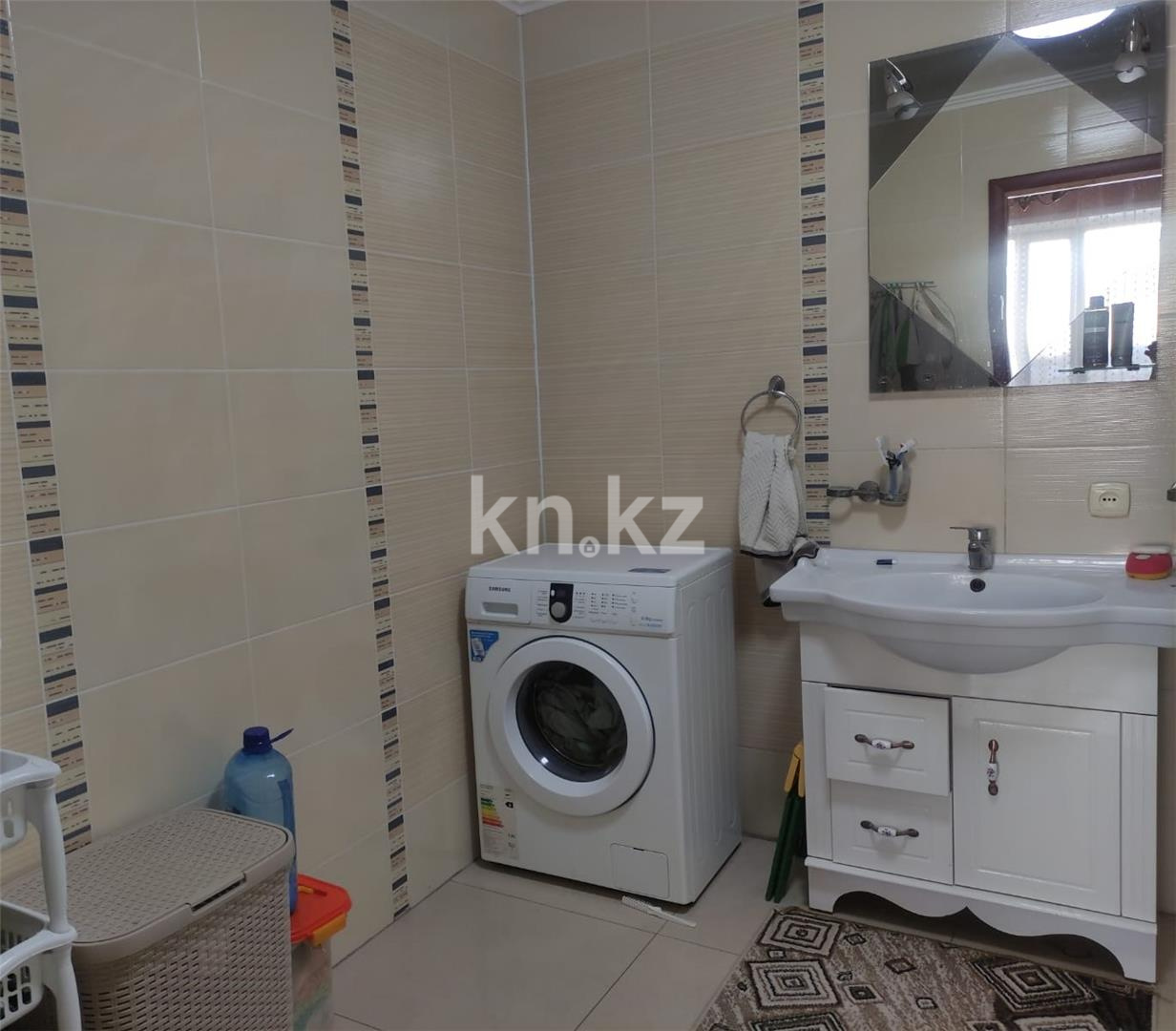 Продажа 4-комнатной квартиры, 147 м², ул. Ерубаева - Продажа  четырехкомнатных квартир в Караганде фото 8 из 14