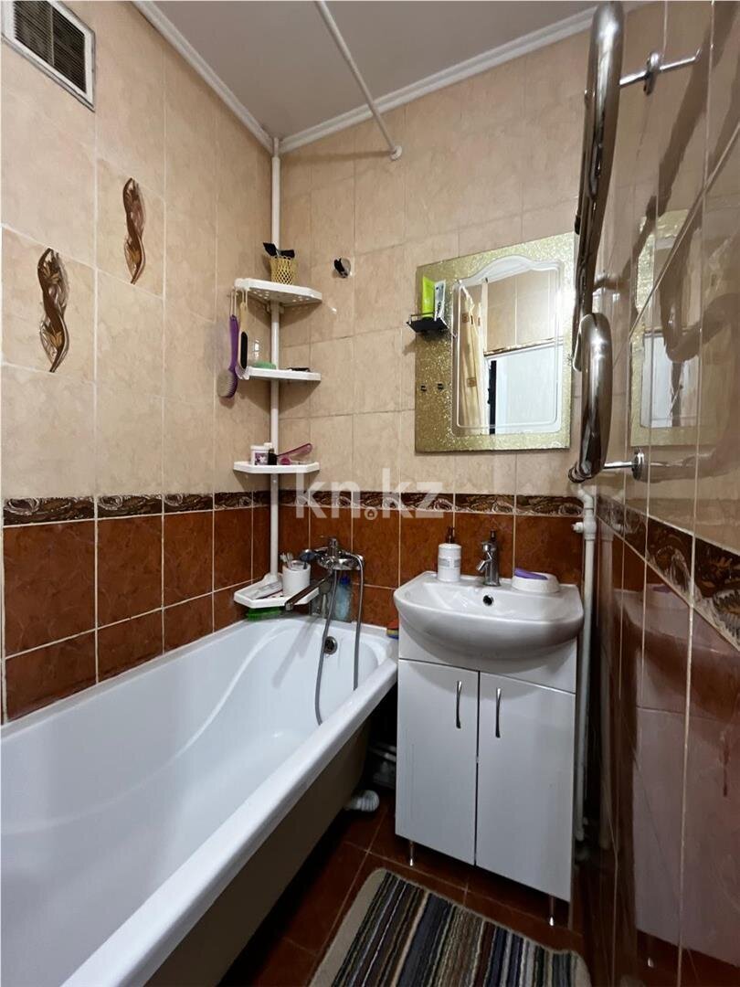 Продажа 3-комнатной квартиры, 63 м² в Караганде - фото 11