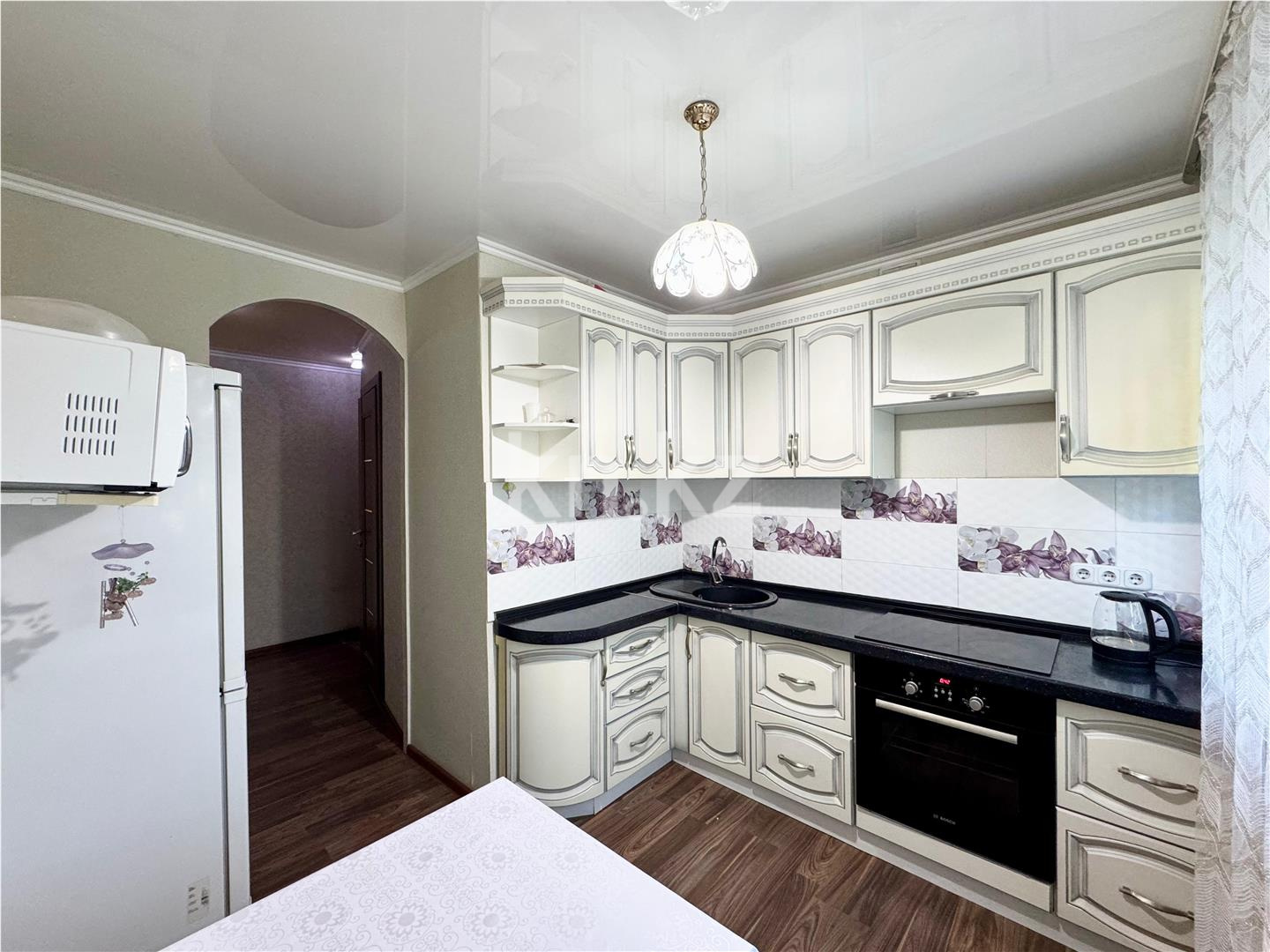 Продажа 2-комнатной квартиры, 51 м², пр. Строителей, дом  1 - Продажа  двухкомнатных квартир в Караганде фото 6 из 11