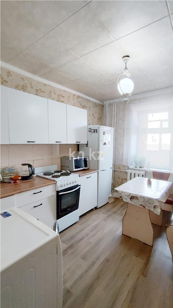 Продажа 4-комнатной квартиры, 85 м², мкр-н Мамраева (Восток-5) - Продажа  четырехкомнатных квартир в Караганде фото 10 из 19