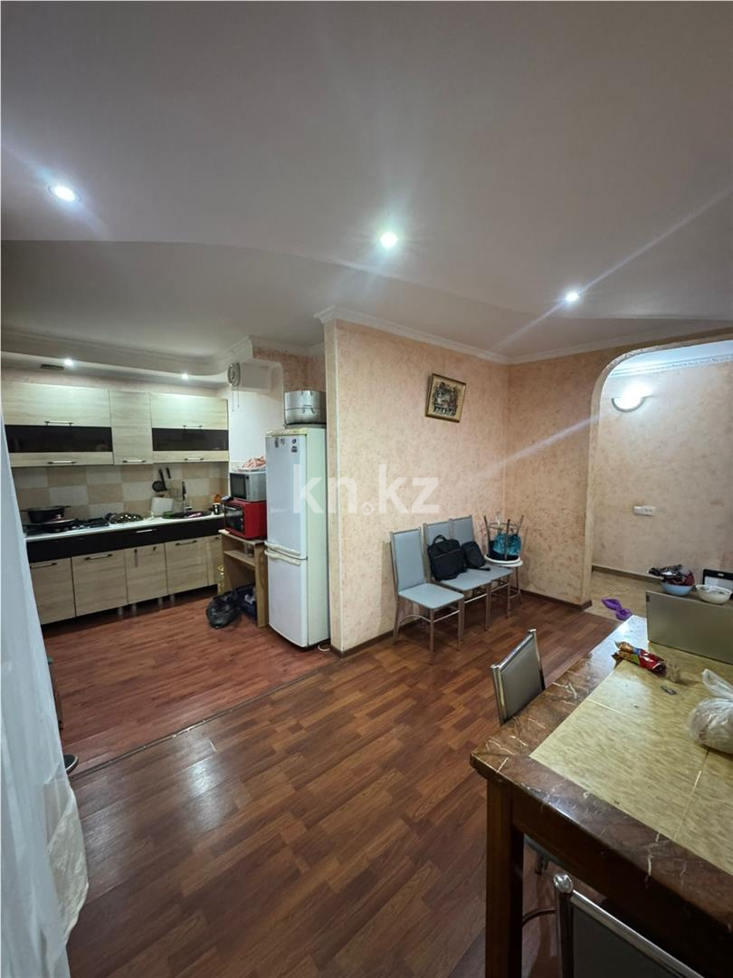 Продажа 4-комнатной квартиры, 61 м² - Продажа квартир в Казахстане - страница 2 фото 9 из 12