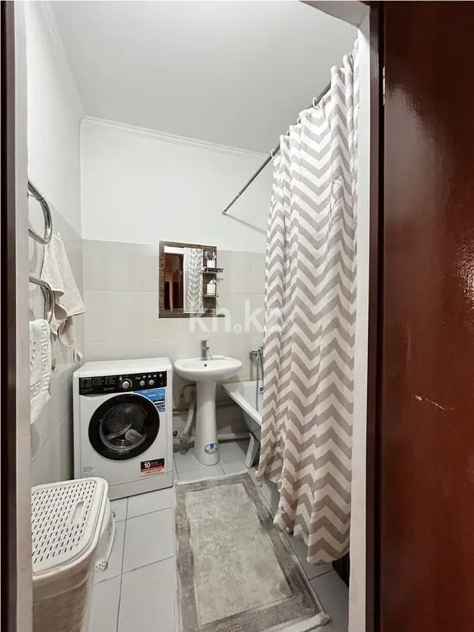 Продажа 3-комнатной квартиры, 76.2 м², мкр-н Жас Канат, дом  1/17 в Алматы - фото 5