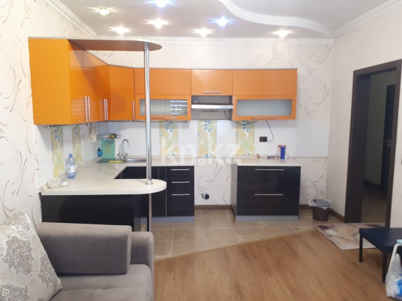 Продажа 3-комнатной квартиры, 72.7 м², пр. Момышулы, дом  17 - ул. Сатпаева в Астане - фото 5