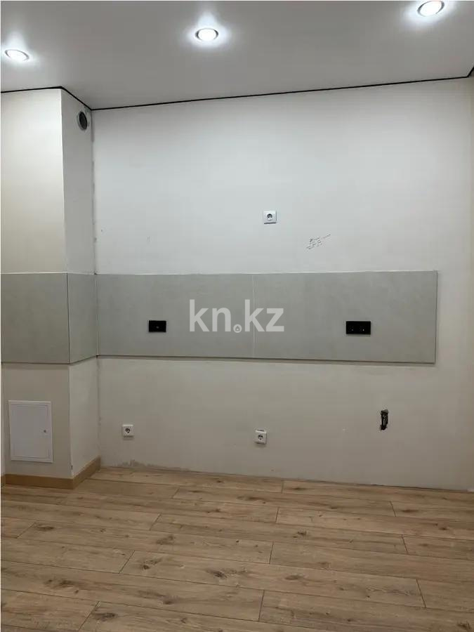 Продажа 1-комнатной квартиры, 40 м², ул. Е-430, дом  3 в Астане - фото 2