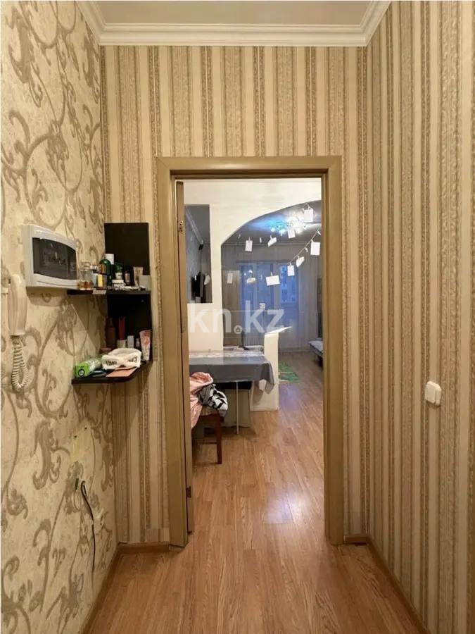 Продажа 1-комнатной квартиры, 33 м², пр. Кошкарбаева, дом  56 в Астане - фото 3