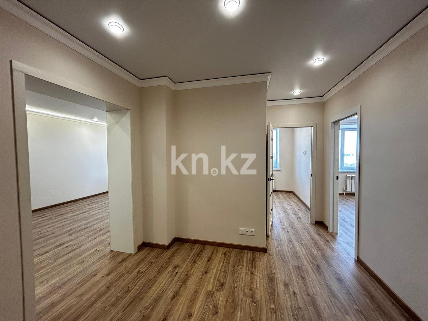 Продажа 2-комнатной квартиры, 70 м² в Караганде