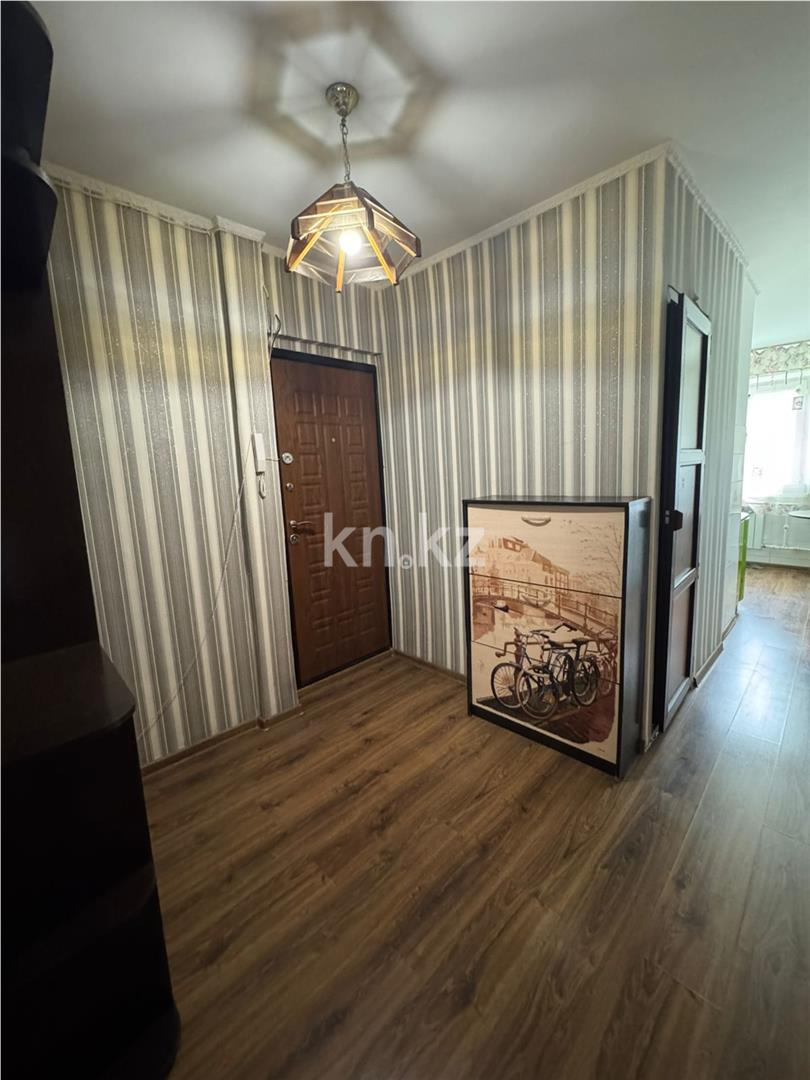 Продажа 3-комнатной квартиры, 62 м², ул. Алиханова, дом  36/2 в Караганде - фото 14