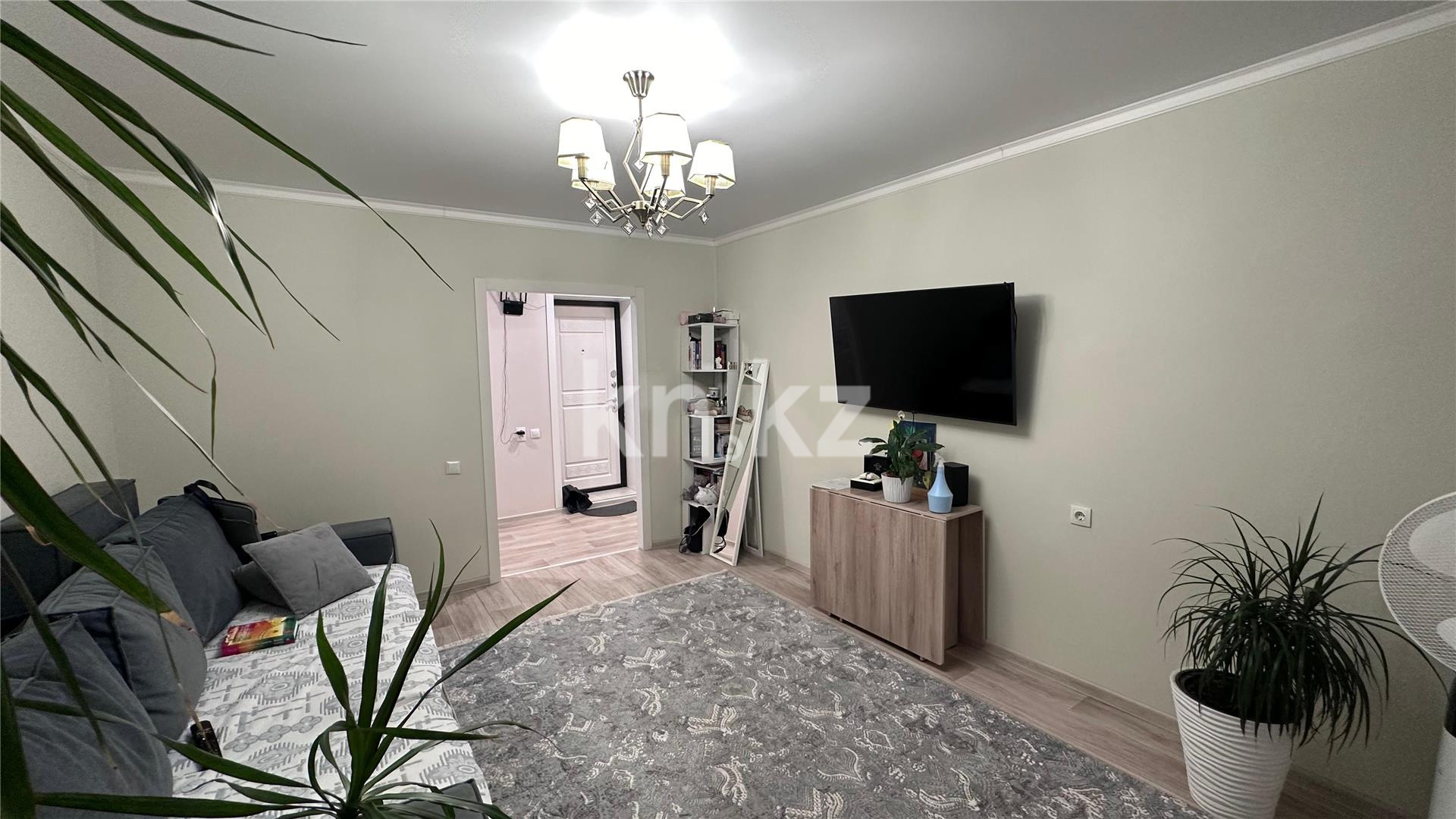 Продажа 2-комнатной квартиры, 49 м², ул. Гапеева - Продажа квартир в Караганде фото 1 из 11