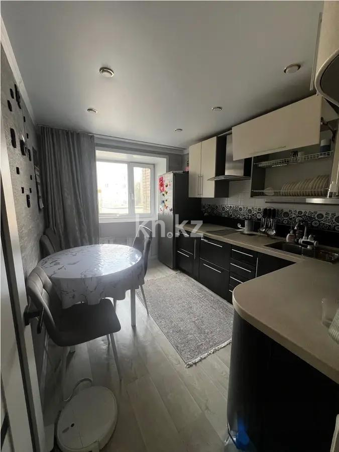 Продажа 3-комнатной квартиры, 61 м², ул. Гапеева, дом  1 - Продажа  трехкомнатных квартир в Караганде фото 4 из 7