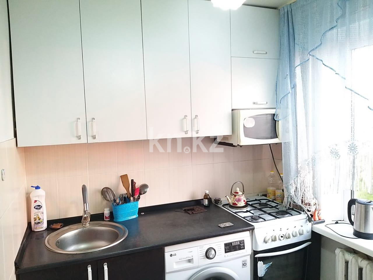 Продажа 3-комнатной квартиры, 56 м², мкр-н 12 в Караганде - фото 12