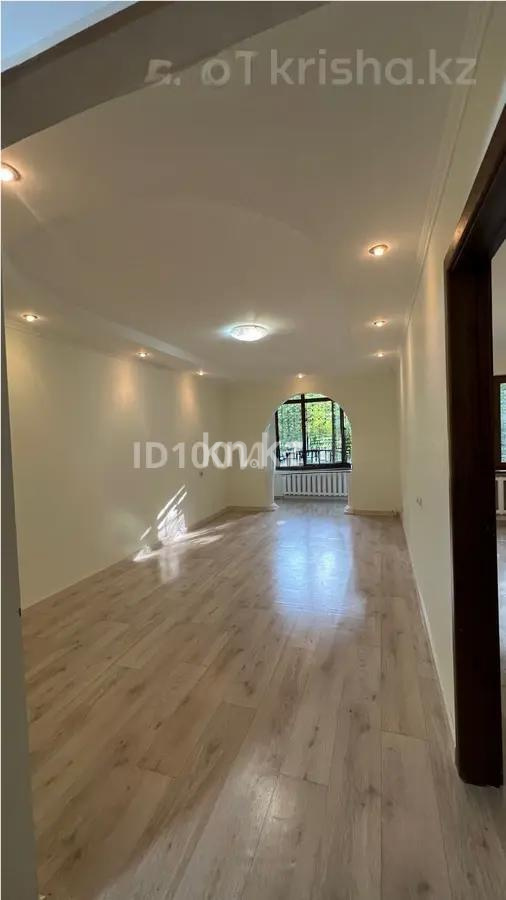 Продажа 3-комнатной квартиры, 68.3 м², мкр-н Аксай-3, дом  33 - Продажа  трехкомнатных квартир в Алматы с фото фото 1 из 6