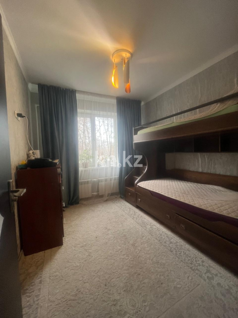 Продажа 5-комнатной квартиры, 99 м², мкр. Степной-1, дом  4 - Продажа  пятикомнатных квартир в Караганде с фото фото 2 из 9