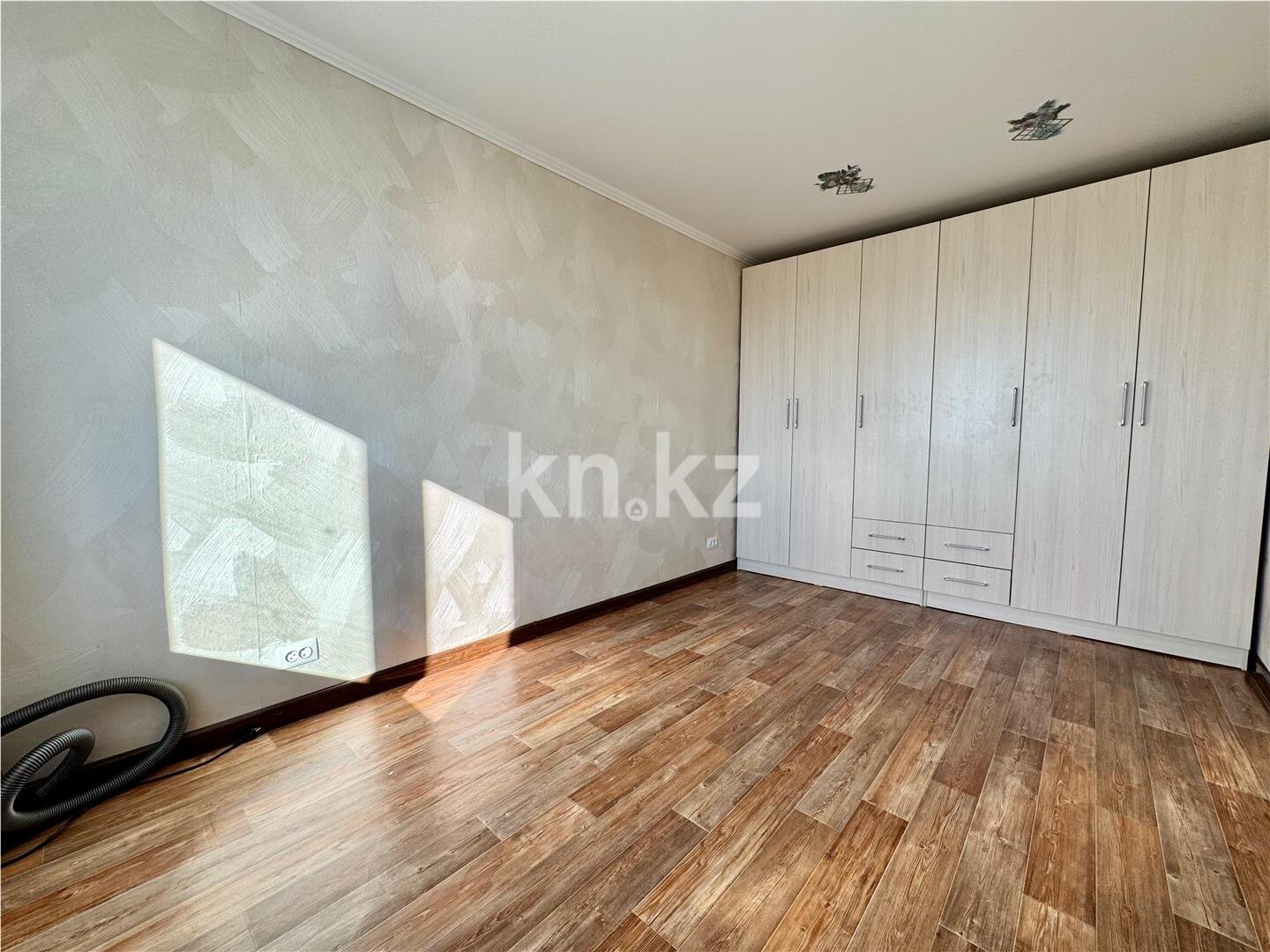 Продажа 3-комнатной квартиры, 58 м² в Караганде - фото 3