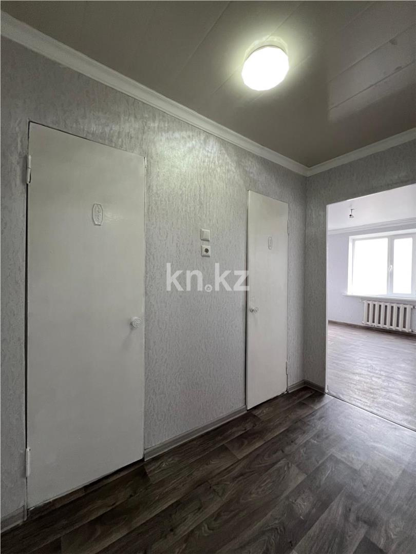 Продажа 2-комнатной квартиры, 48 м², мкр-н Мамраева (Восток-5) - Продажа квартир в Караганде фото 12 из 16