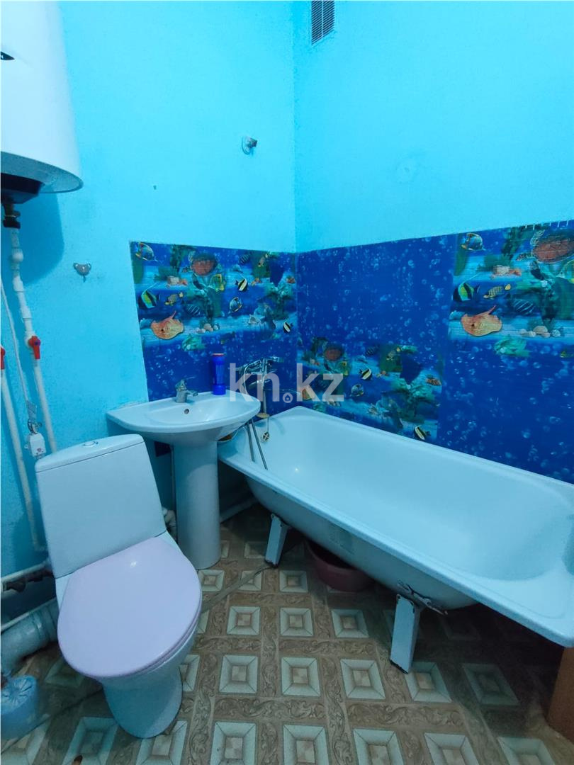 Продажа 2-комнатной квартиры, 60 м² - Продажа квартир в Караганде - страница 2 фото 12 из 16