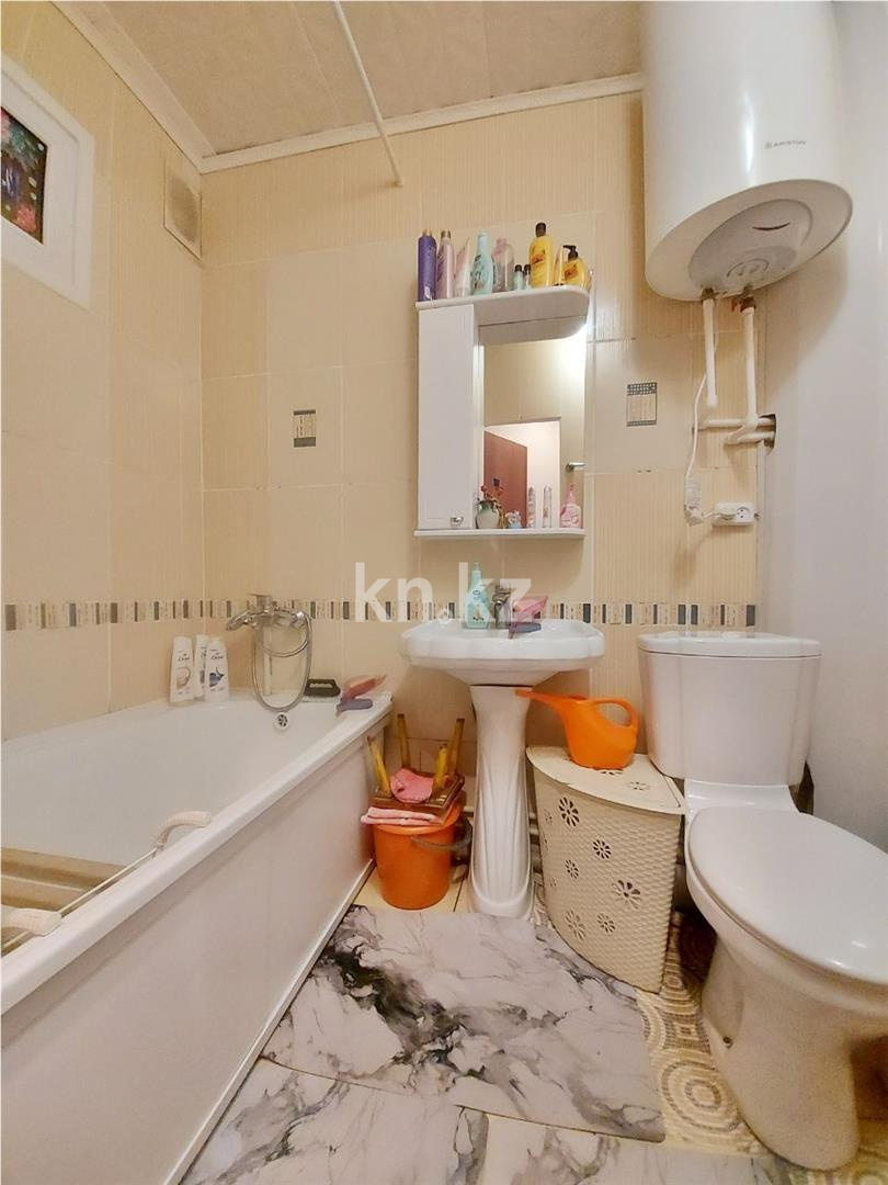 Продажа 3-комнатной квартиры, 60 м², пр. Строителей, дом  27 - Продажа квартир в Актау фото 9 из 12