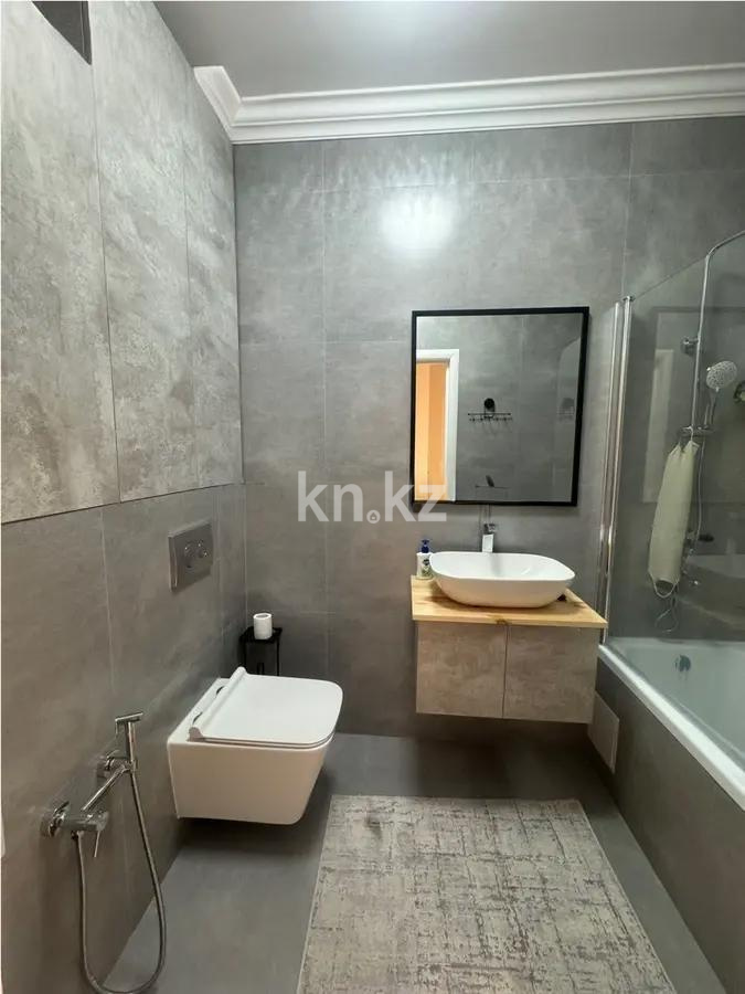 Продажа 3-комнатной квартиры, 65 м², ул. Егизбаева, дом  7/6 - Продажа  трехкомнатных квартир в Алматы фото 1 из 2